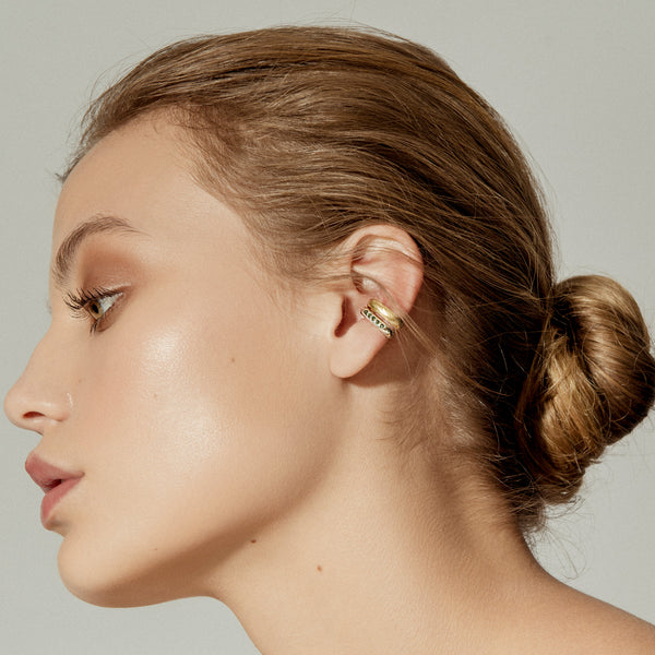 Gold Grapa Ear Cuff